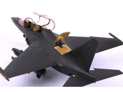 Yak-130 1/72 - Zvezda - image 3