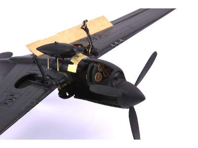 P-40N 1/72 - Special Hobby - image 9