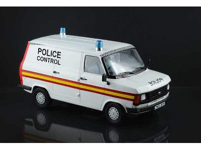 Ford Transit UK Police - image 4