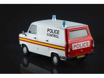 Ford Transit UK Police - image 5