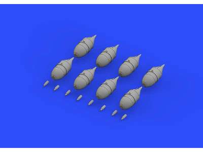 FAB 100 Soviet WWII bombs 1/48 - image 11