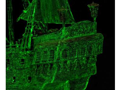 Ghost Ship - image 5