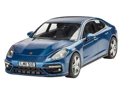 Porsche Panamera Turbo - image 2