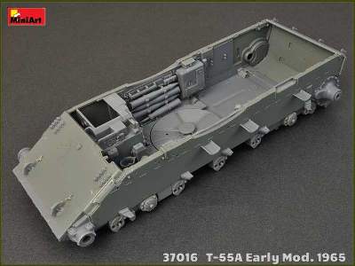 T-55A Early Mod. 1965 - Interior Kit - image 103