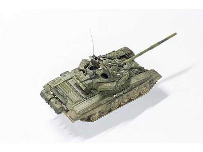 Soviet T-72b1 With Era Main Battle Tank 1988 - image 5