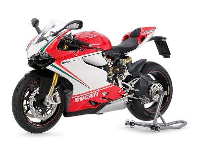 Ducati 1199 Panigale S Tricolore - image 1