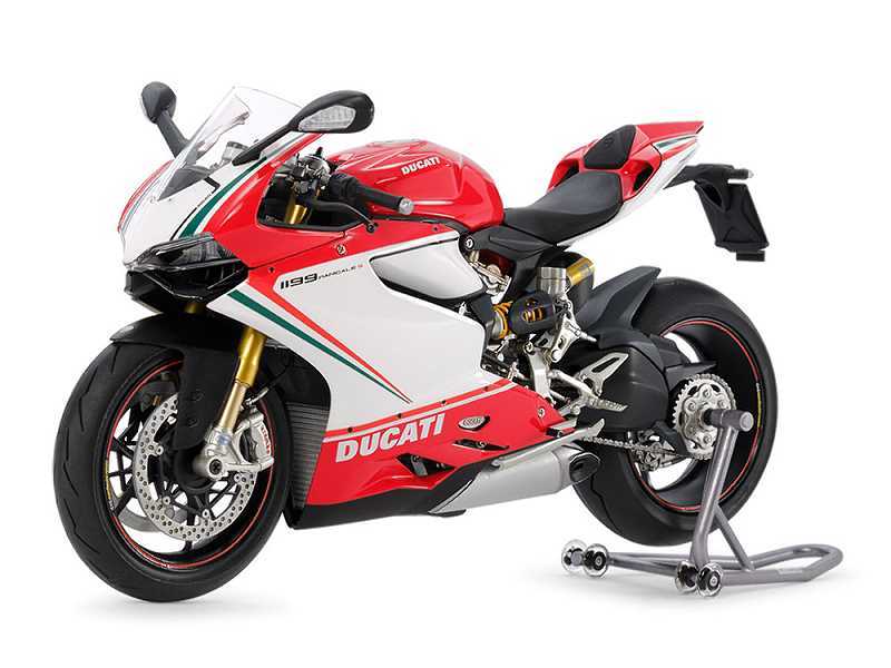 Ducati 1199 Panigale S Tricolore - image 1