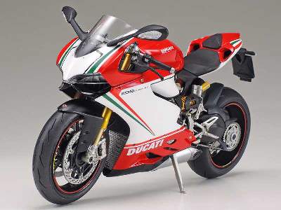 Ducati 1199 Panigale S Tricolore - image 8