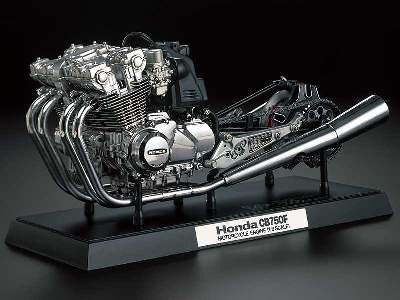 Honda CB750F Motorcycle Engine - image 1