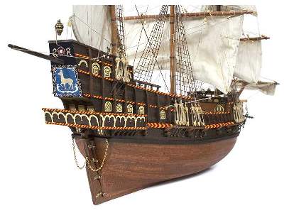 Golden Hind galleon - image 3