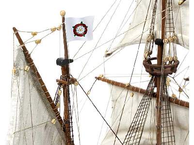 Golden Hind galleon - image 9