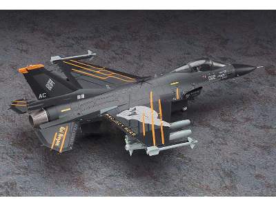 F-2A Ace Combat Kei Nagase - Limited Edition - image 3