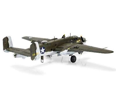 North American B-25C/D Mitchell - image 5