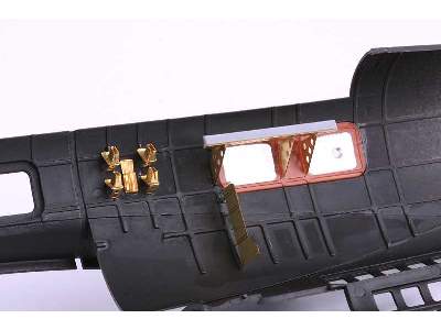 He 111H-3 radio compartment 1/48 - Icm - image 3