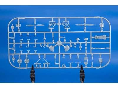 Avia Bk-534 Graf Zeppelin 1/72 - image 6