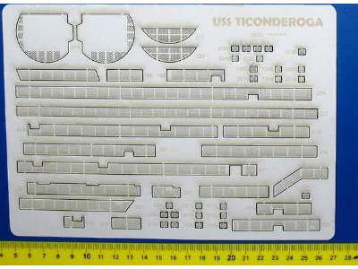 USS Ticonderoga - Pomosty Ryflowane 1:200 - image 1