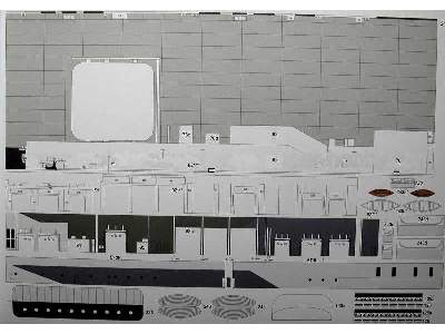 Amerykański Lotniskowiec USS Ticonderoga, Model + Wręgi - image 34