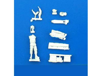 Kto Rosomak Commander & Accessories Set - image 2