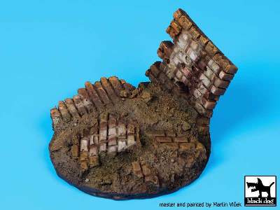 Ruined Wall Base - image 2