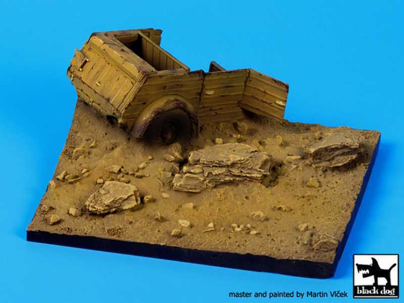 Destroyed Kubelwagen Base - image 1 Destroyed Kubelwagen Base - image 1