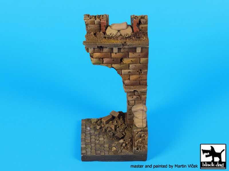 Ruined Entrance  Base (60x60mm) - image 1