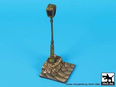 Street Lamp Base - image 4