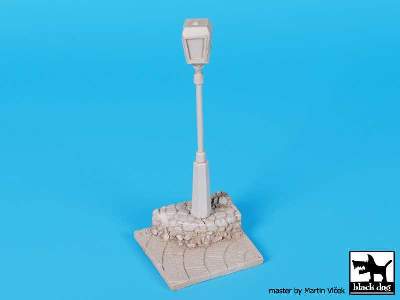 Street Lamp Base - image 6