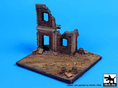 Hause Ruin Europe Base - image 2