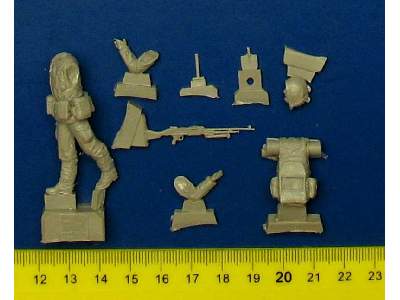 British Marines Plus Argentine Soldier Big Set - image 7