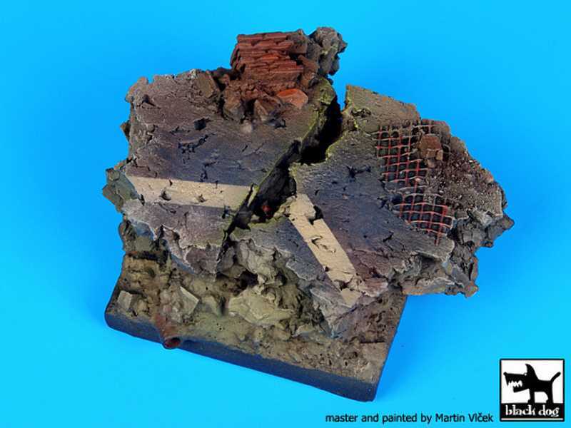 Cracked Road Base Fantasy Base - image 1