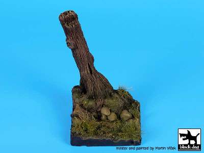 Tree Fantasy Base - image 3