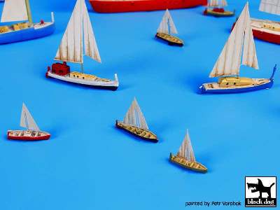 Sailing Boats - image 3