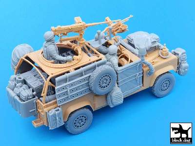 Defender Wolf Accessories Set With Crew For Hobby Boss - image 3