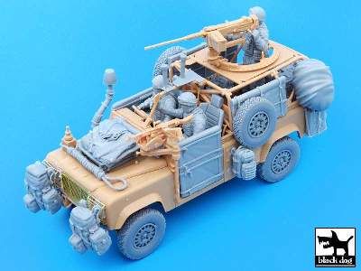 Defender Wolf Accessories Set With Crew For Hobby Boss - image 5