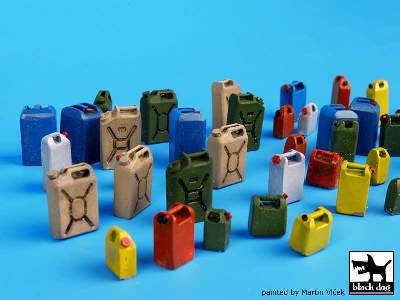 Moder Plastic Cans Accessories Set - image 5