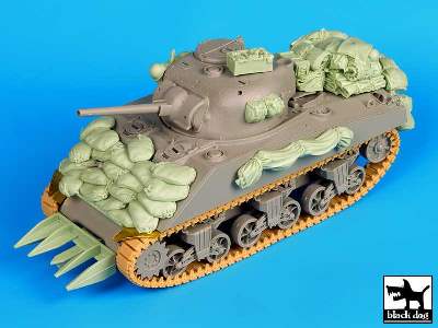 Sherman 75mm Normandy Accessories Set For Dragon - image 2