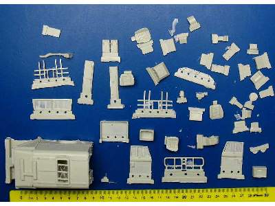 Landrover Defender Snatch Conversion Set For Hobby Boss - image 7