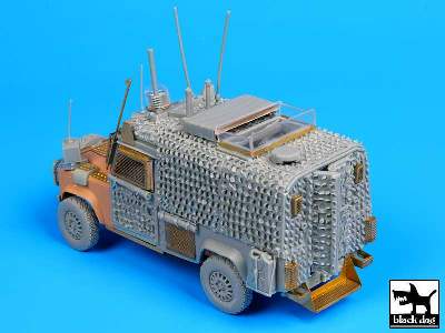 Land Rover Defender Snatch Barracuda For Hobby Boss - image 2
