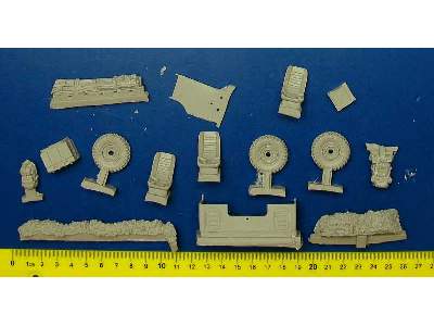 M 1083 War Pig Accessories Set For Trumpeter - image 10