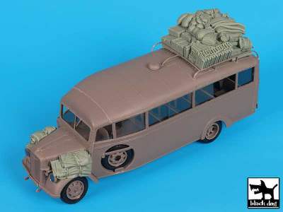 Opel Blitz 3.6-47 Omnibus Accessories Set For Roden - image 1