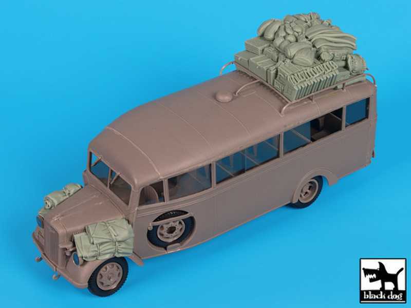 Opel Blitz 3.6-47 Omnibus Accessories Set For Roden - image 1