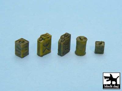 Fuel Cans Accessories Set 40 Resin Parts - image 1