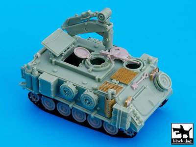 IDF M113 Fitter Conversion Set For Trumpeter - image 1