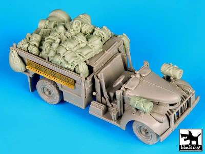 British Chevrolet 30 Cwt Accesories Set For Dragon - image 4