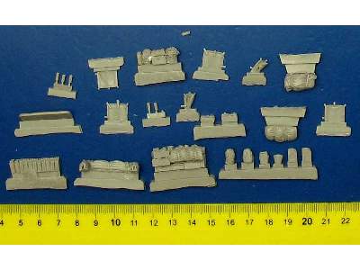 Sd.Kfz 7 Accessories Set For Revell - image 7