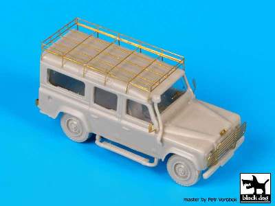 Land Rover110 - image 4