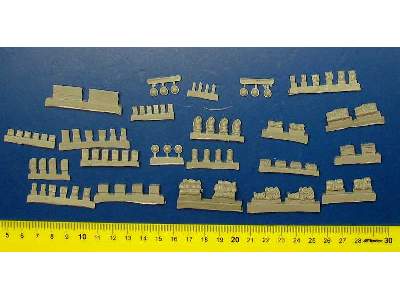 British WW Ii Equipment Accessories Set - image 6