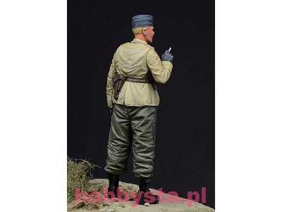 German Fallschirmjager Officer - image 3