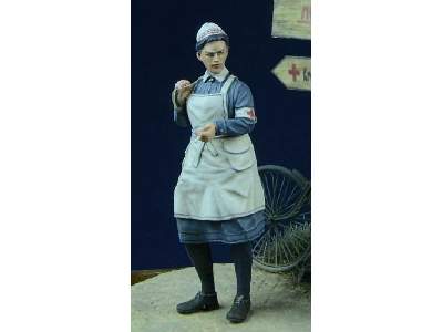 German Drk Nurse 1939-45 - image 1