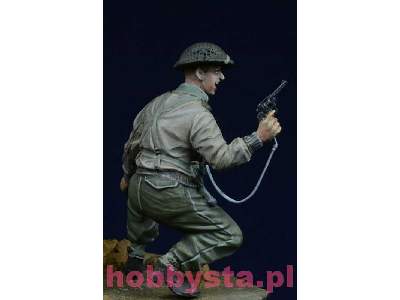 British / Commonwealth Officer In Action 1943 -45 - image 3